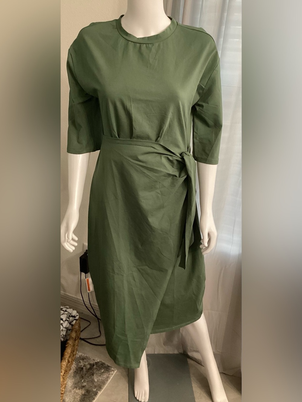 Luum Cary Green Wrap Midi Dress Women XS Short Sleeve Tie Waist NWT
